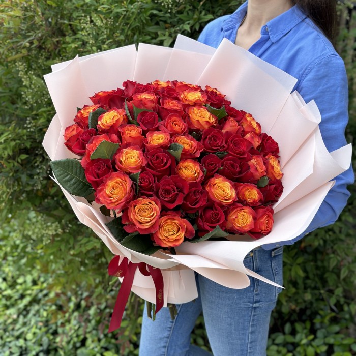 Bouquet "Atomic and Red Roses" 