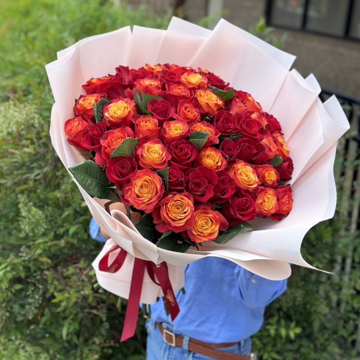 Bouquet "Atomic and Red Roses" 