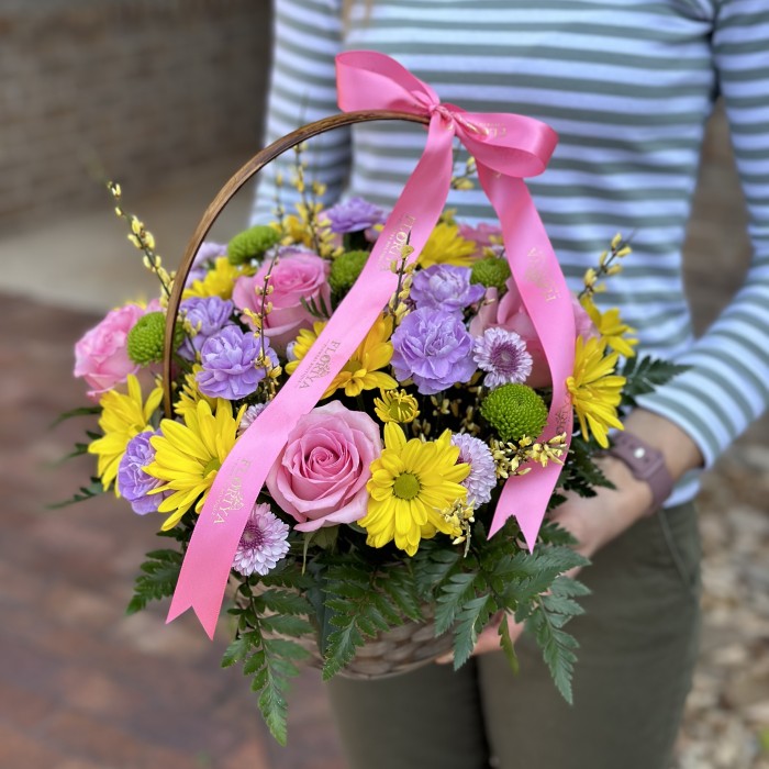 Flower Baskets "Sending love"
