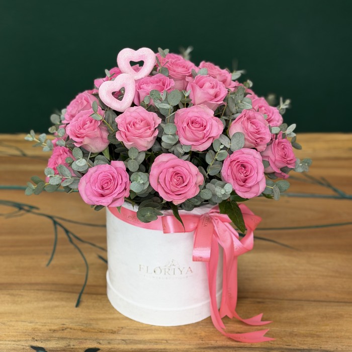 Pink Heart Romance Box