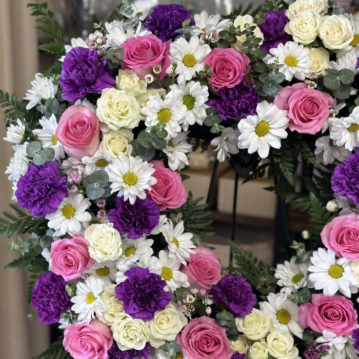 Heart-Shaped Funeral Wreath "Loving Farewell"