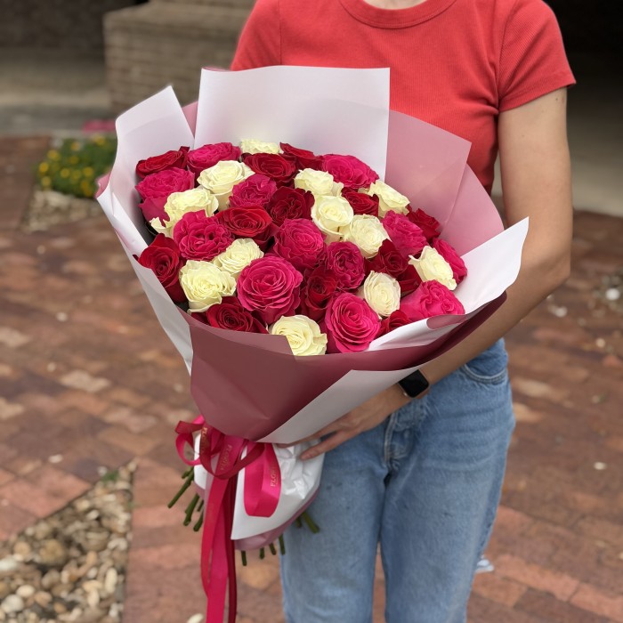 Berry Bloom Bouquet