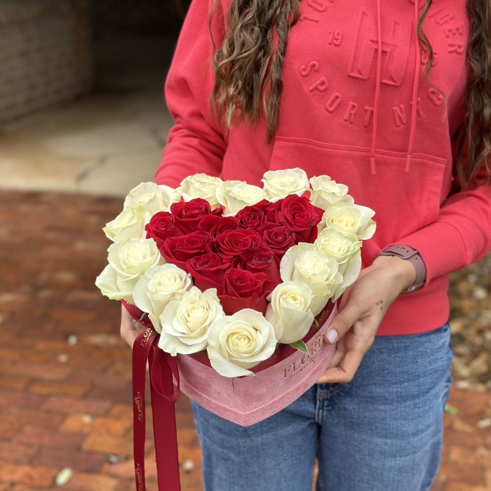 Flowers in a box  "I love You"