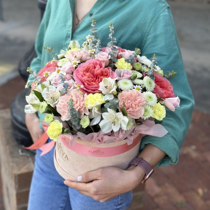 Premium flowers in a box " You're My Angel " FloriyaFlowes