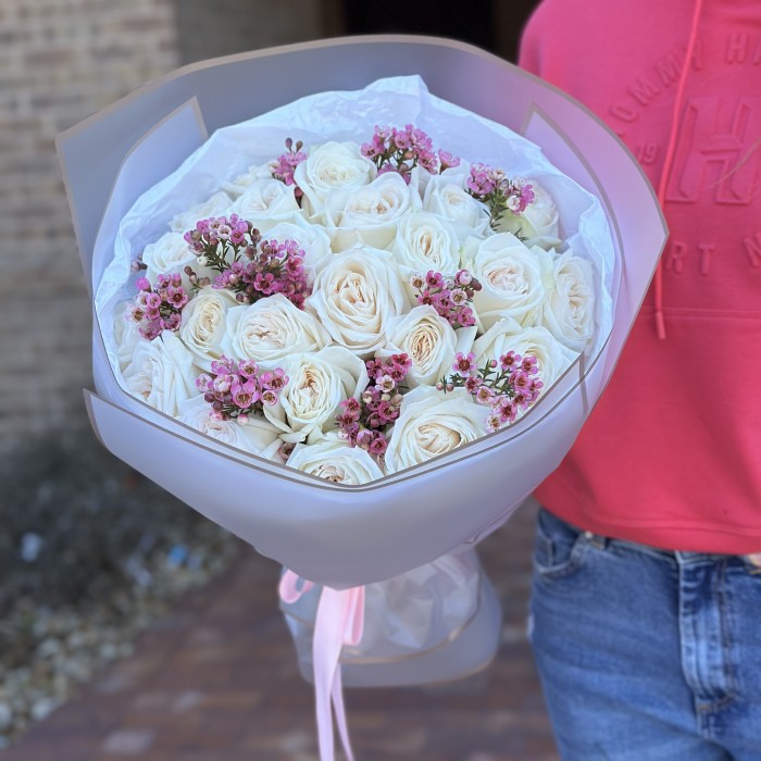 Bouquet of 24  Garden rose white O'hara Fragrant