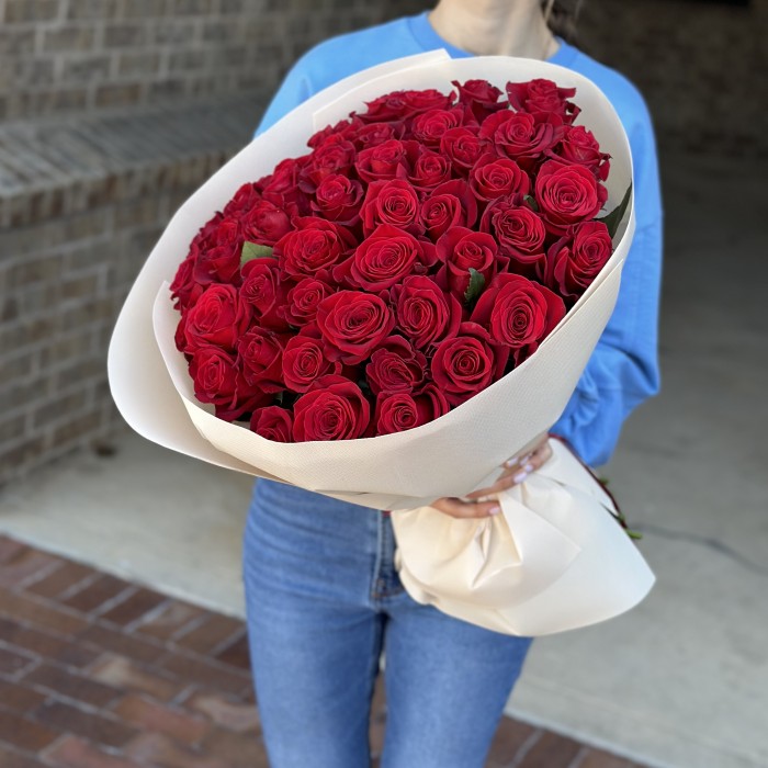 Bouquet 50 Long Stem Red roses 