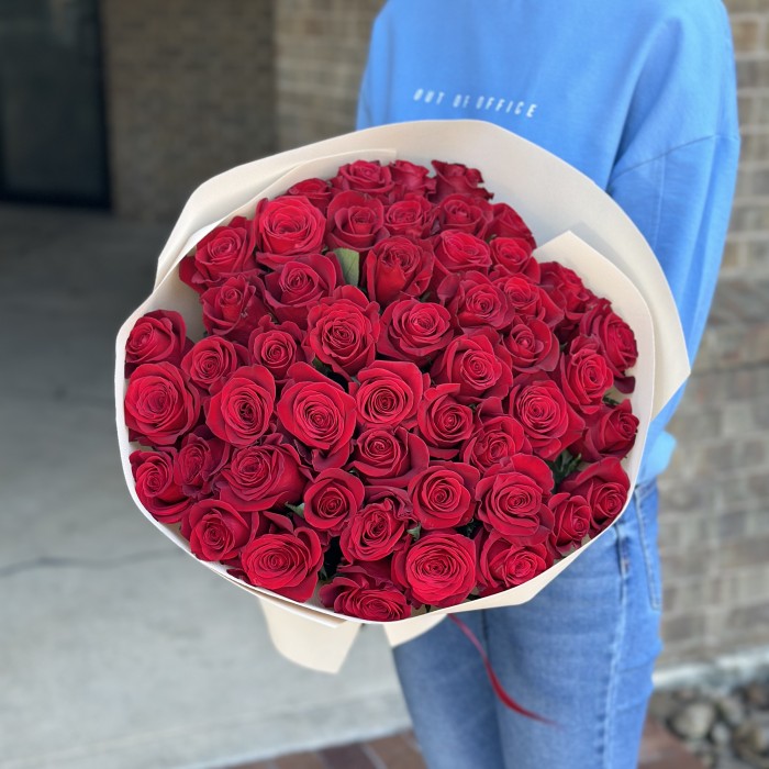 Bouquet 50 Long Stem Red roses 