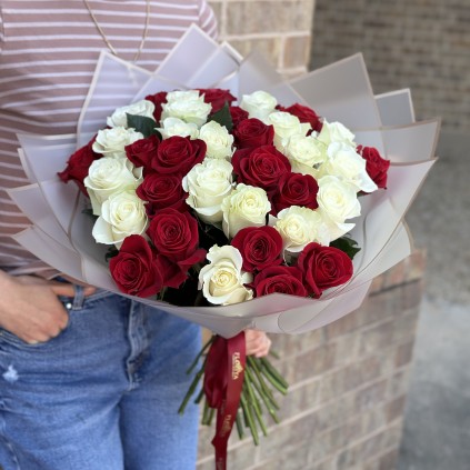 Timeless Harmony: One, Two, or Three Dozen Red and White Roses FloriyaFlowes