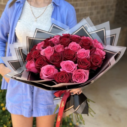 Two or Three Dozen Red & Pink Roses (Black Paper) FloriyaFlowes