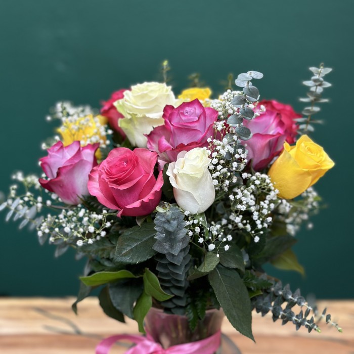 Premium Long-Stem Mixed Roses in a Vase (Vase Included)