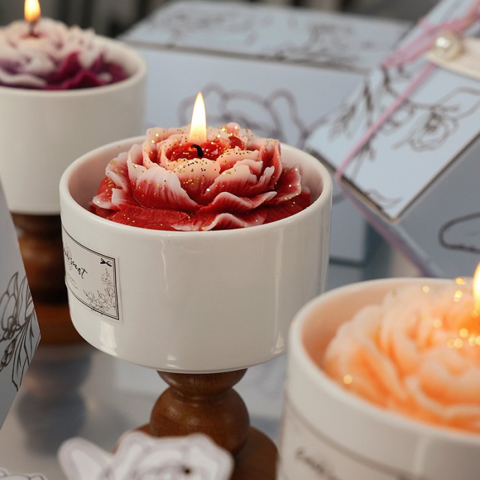 Floral Scent – French Rose Candle (Gradient Collection)